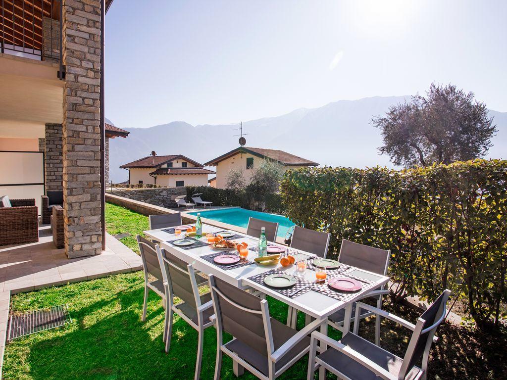Ossuccio Grande C Home With Pool Sleeps 12 By Italian Apartments Комо Екстер'єр фото