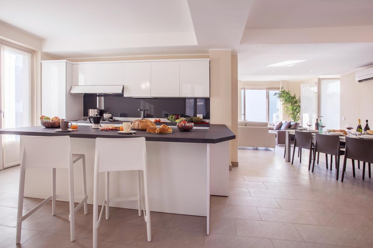 Ossuccio Grande C Home With Pool Sleeps 12 By Italian Apartments Комо Екстер'єр фото