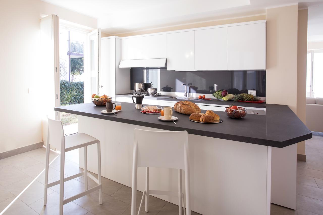 Ossuccio Grande C Home With Pool Sleeps 12 By Italian Apartments Комо Екстер'єр фото